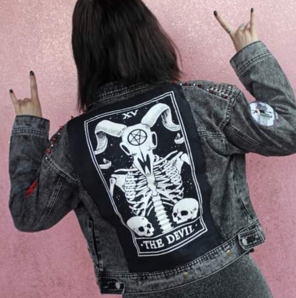 SOLD @MARKET! Nosferatu! Horror movie lovers cropped acid washed jacket - Picture 12 of 16